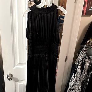 DO+BE Pleated Black Midi Dress Size L. High neckline.Key hole back opening Satin